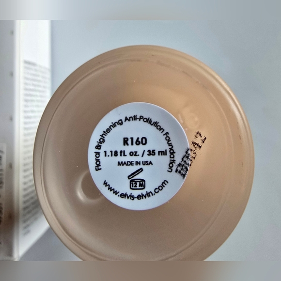 elvis+elvin Floral Brightening Anti-Pollution Foundation Shade R160 New In Box - Picture 4 of 4